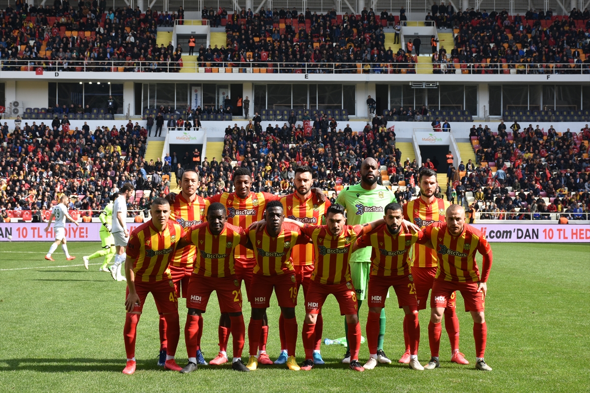 Yeni Malatyaspor-Konyaspor maçından kareler 8