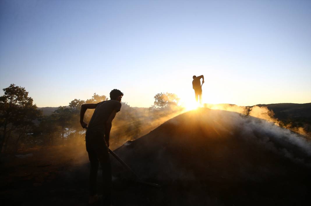 Konya'da mangal kömürcülerinin emeklerle dolu zorlu mücadelesi 20