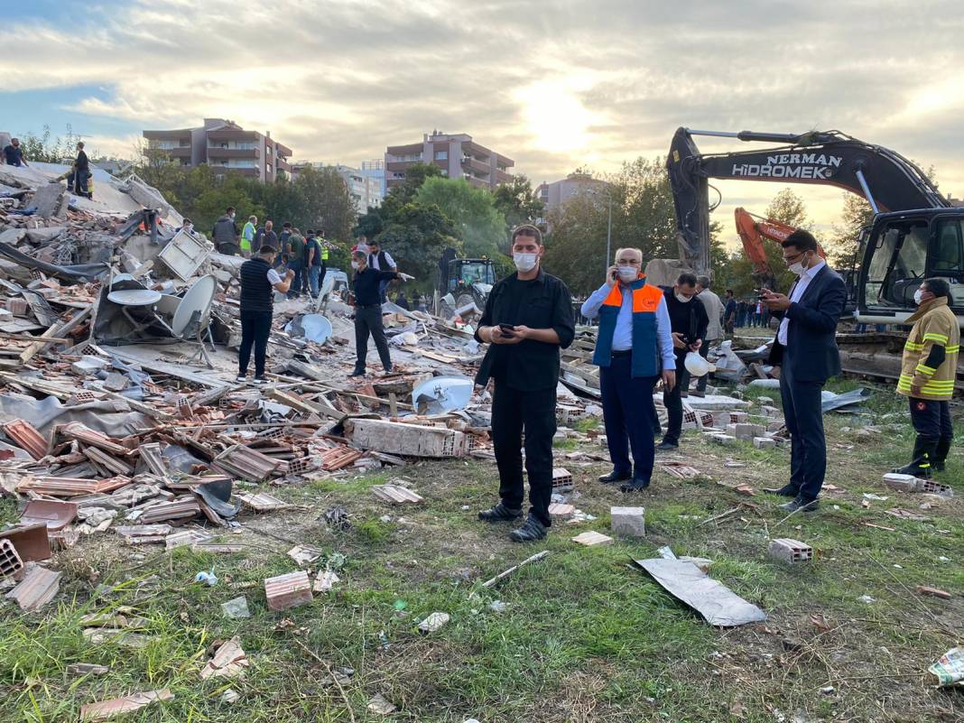 Depremin yaşandığı İzmir'den fotoğraflar 15
