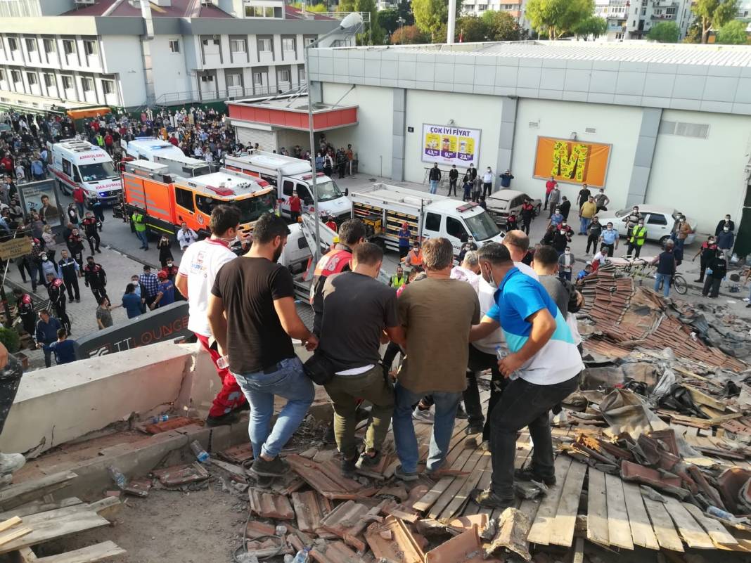 Depremin yaşandığı İzmir'den fotoğraflar 2