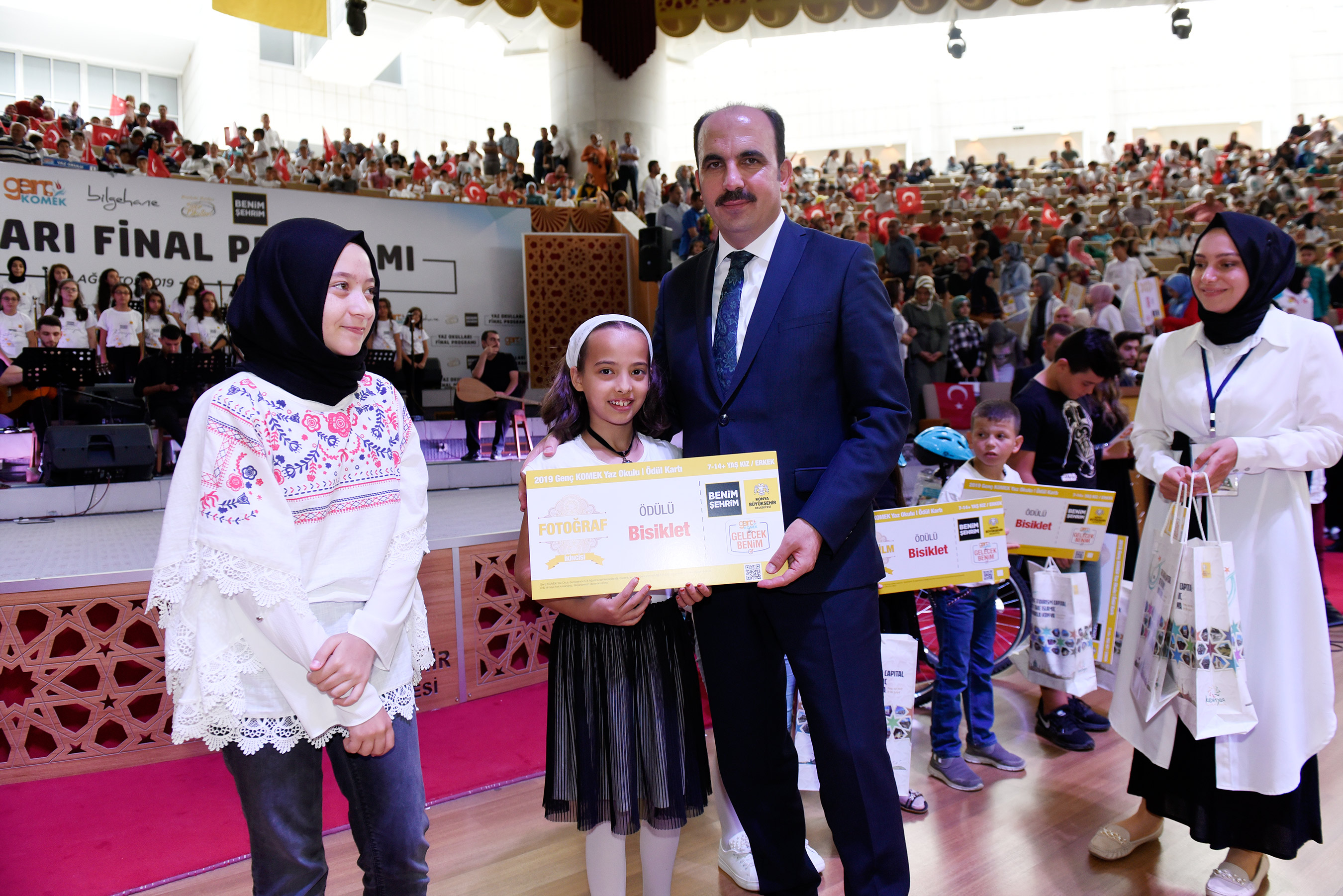 Konya Büyükşehir Belediyesi Yaz Okullarından coşkulu final 5