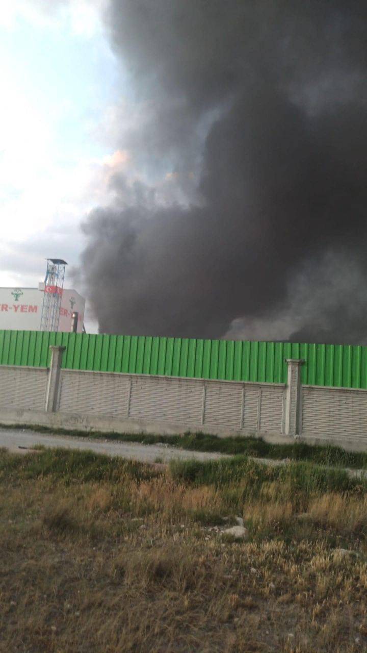 Konya’da fabrika yangını 2