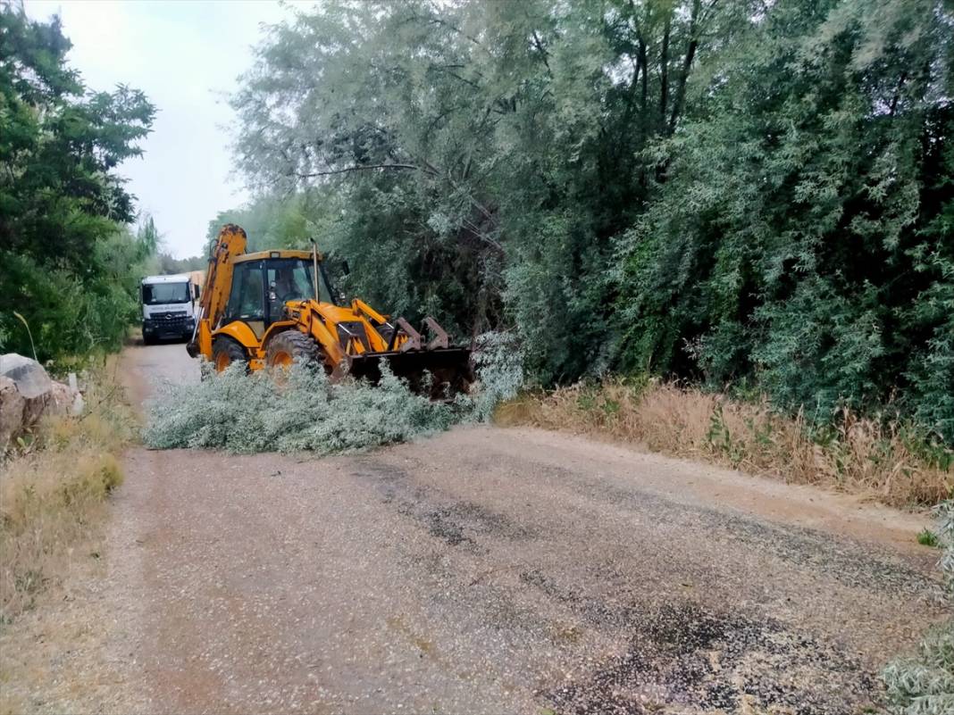 Fırtına Konya’yı böyle yıktı 3