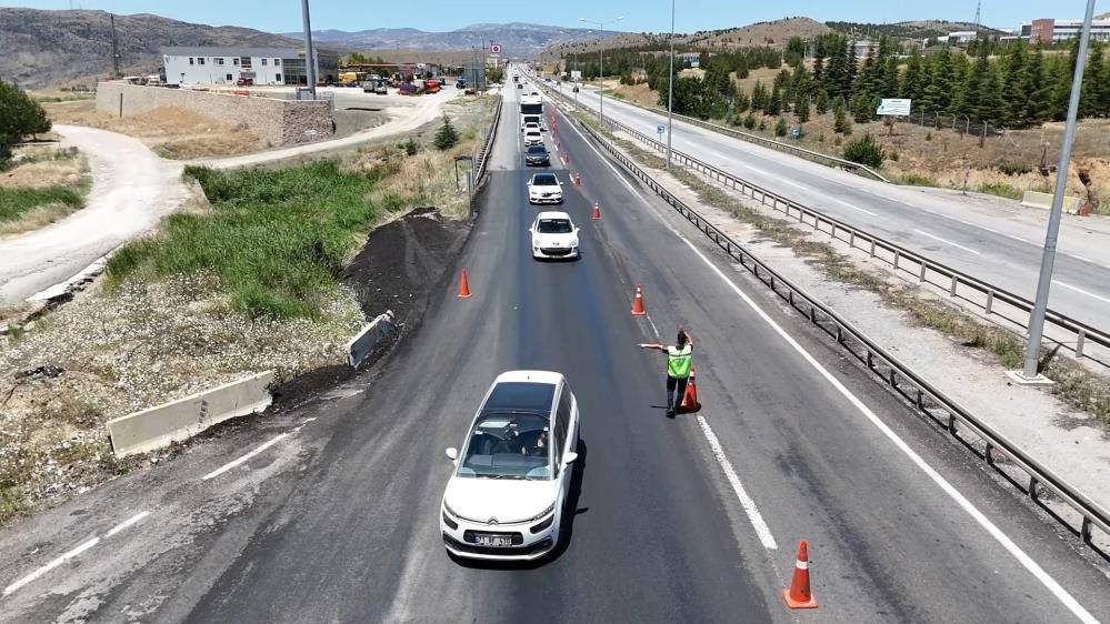 Bu ilimizden bayram tatilinde 1.7 milyon araç geçiş yaptı 2