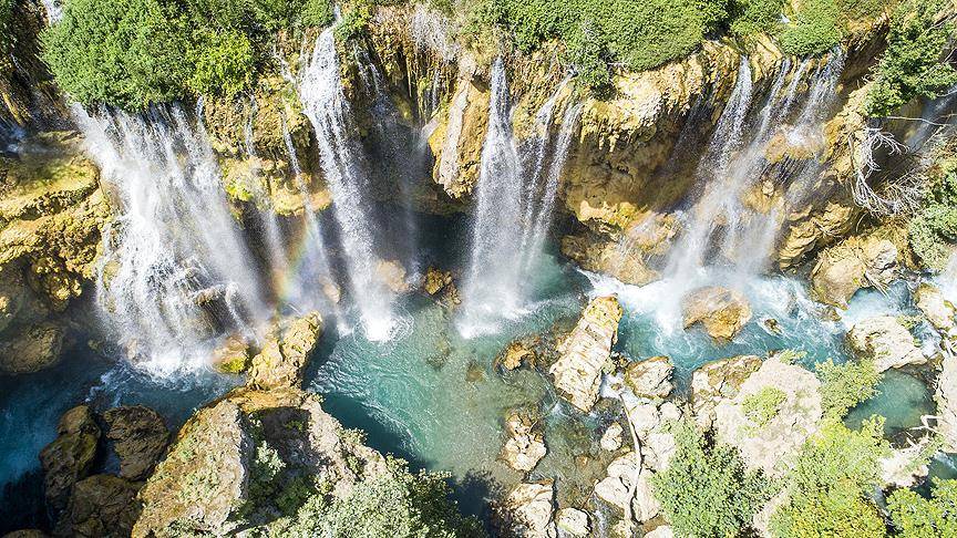 Yerköprü Şelalesi, Konya’da sıcaktan bunalanların mekanı oldu 15