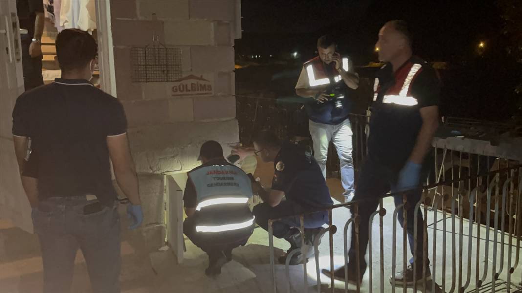 Ev sahibinden kiracıya büyülü tuzak! Görenler gözlerine inanamadı 3