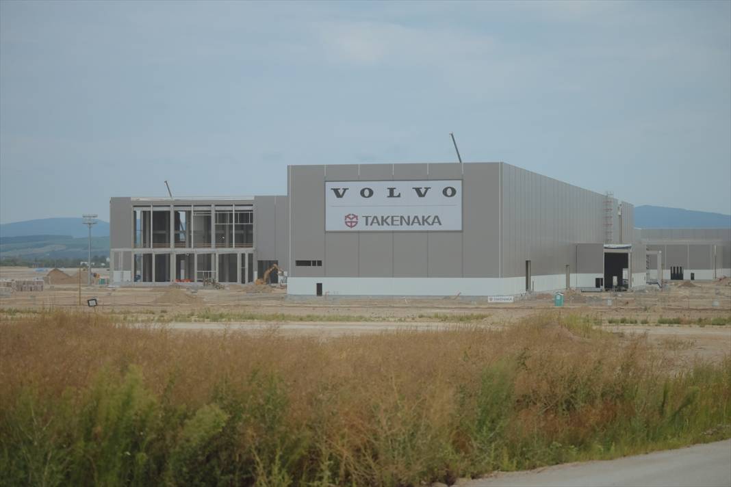 Volvo Car Kosice Fabrikası'nın ilk aşaması tamamlandı 2
