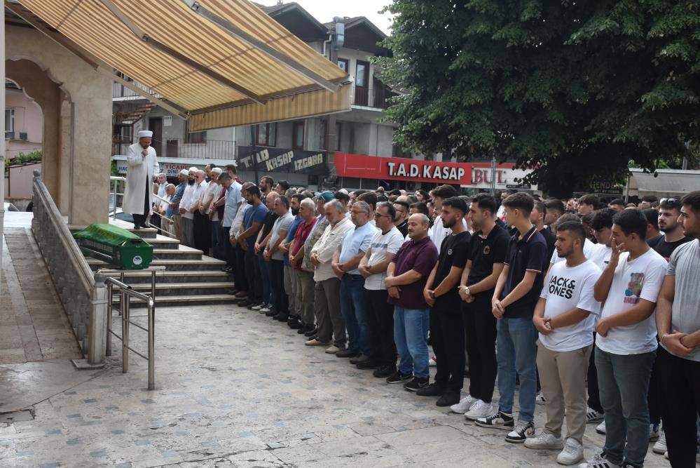 18 yaşında öldürülen Mehmet Ali Dertli’nin cenazesine müftünün sözleri damga vurdu 5