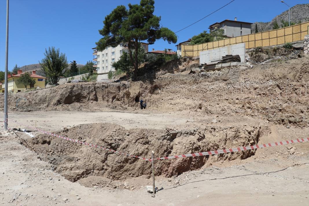 Temel kazısı sırasında bulundu, çalışmalar anında durduruldu! 5