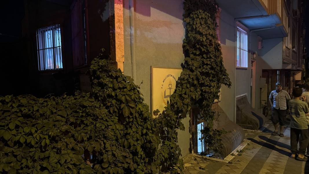 Anaokuluna atılan böcek ilacı 4'ü çocuk 9 kişiyi zehirledi 3