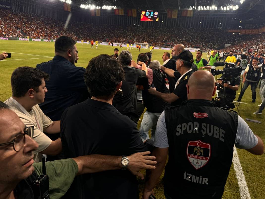 Olaylı Fenerbahçe - Göztepe maçında kazanan çıkmadı 11