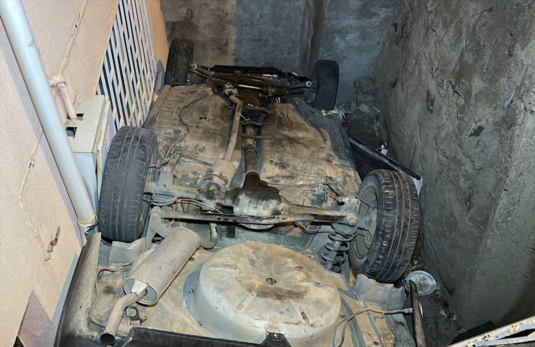 Merdiven boşluğuna düşen Tofaş’taki genç öldü 2