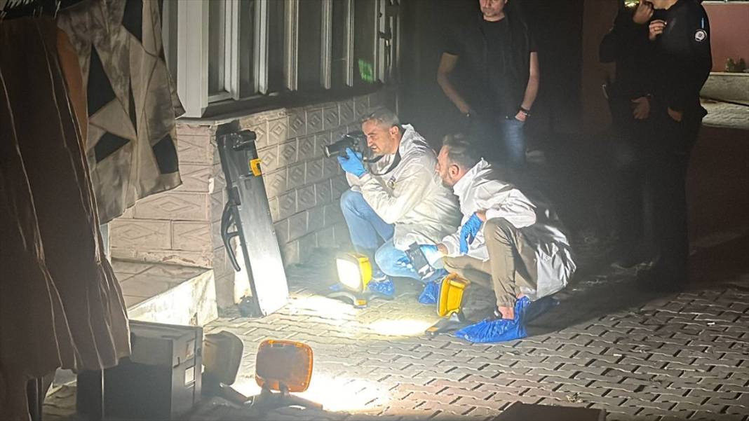 Polise ateş açtı, yakalanacağını anlayınca kendini vurdu 11