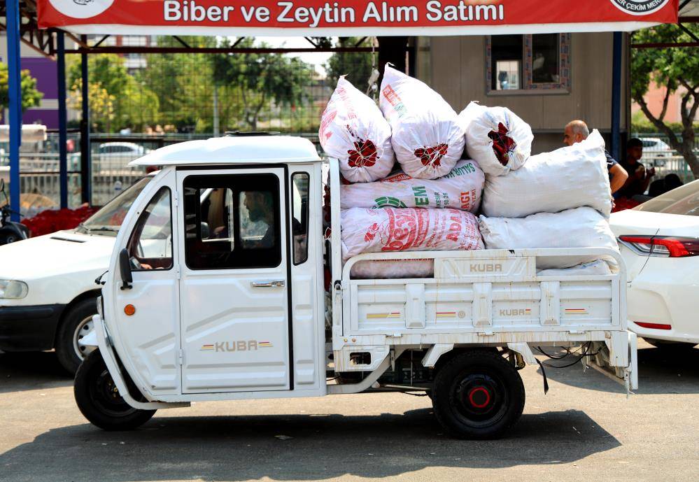 Sezon başladı, tüm şehrin damları kırmızıya boyandı 2