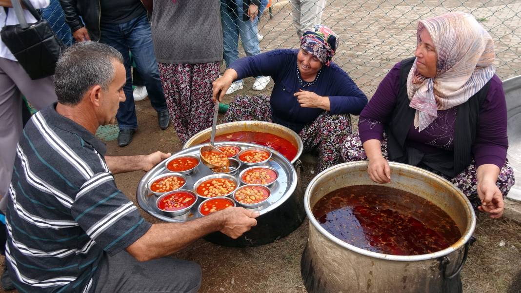 Tarihi Yörük köyünde lezzet şöleni 3