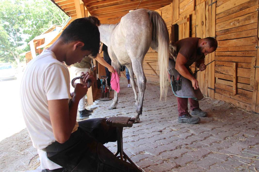 Öğretim görevlisi boş zamanlarında yapıyor! 50-60 bin lira getirisi var 2