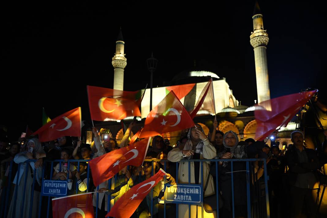 Maher Zain Mevlana Meydanı’nda Konyalılarla buluştu 9