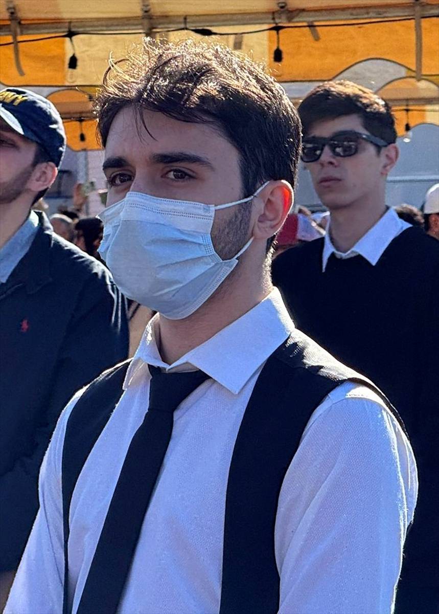 FETÖ'cülerin cenazede yüz gizleme çabası 17