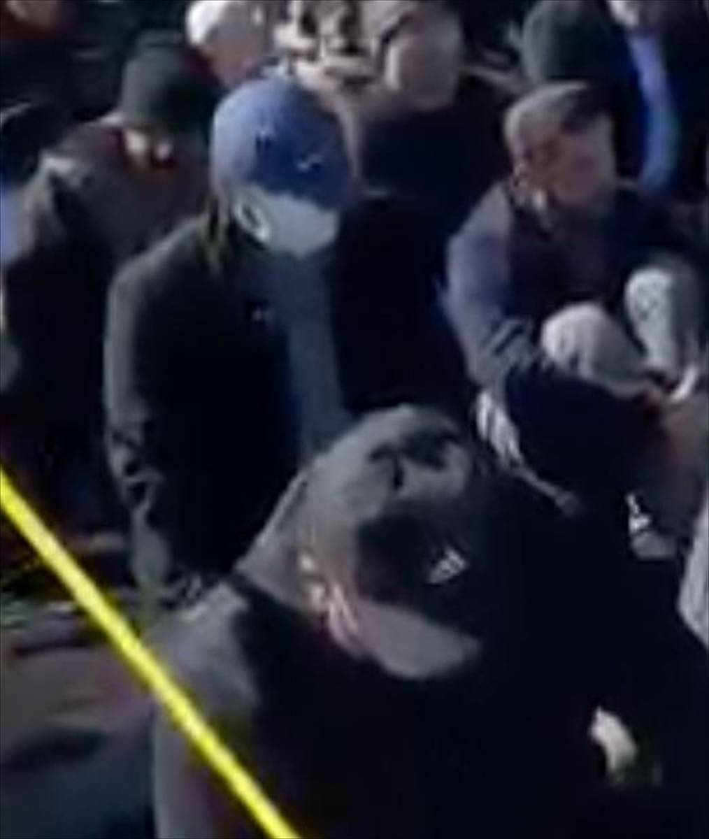 FETÖ'cülerin cenazede yüz gizleme çabası 16