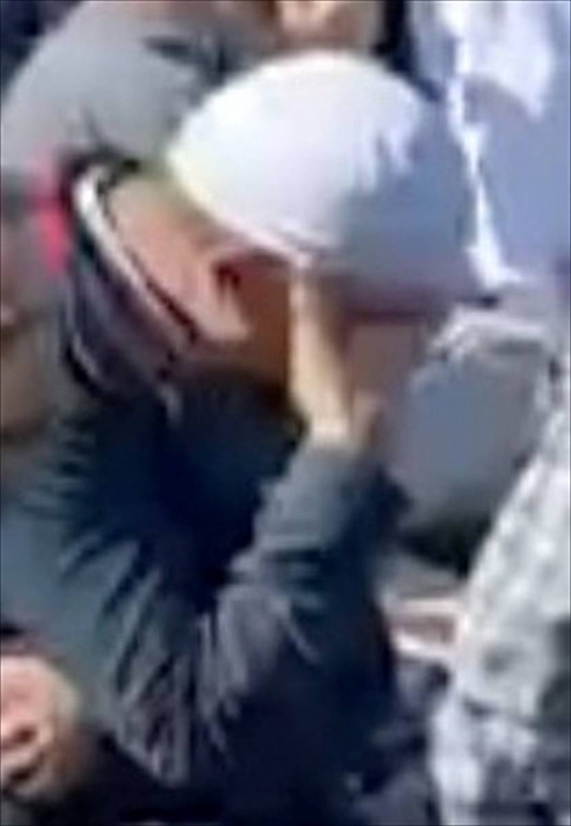 FETÖ'cülerin cenazede yüz gizleme çabası 6