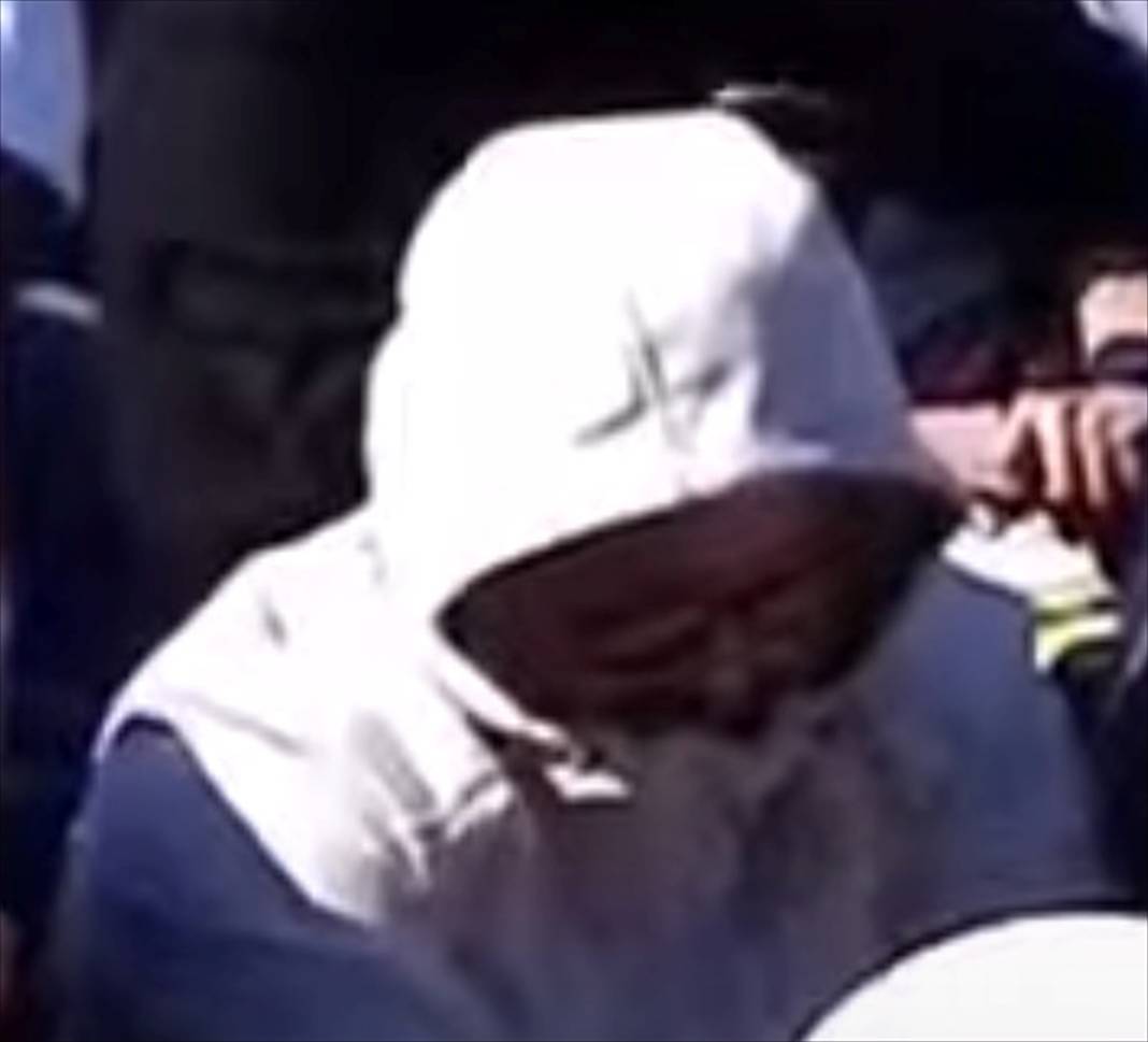 FETÖ'cülerin cenazede yüz gizleme çabası 5