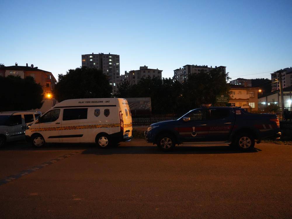 Polis memuru, karısını tabancayla öldürüp 112’yi aradı 14