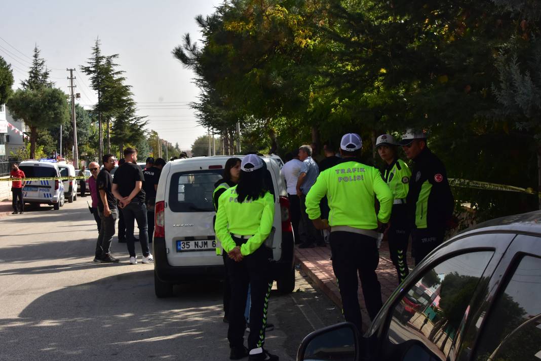 Konya’da bıçaklı saldırıda ağır yaralanan polisimizle ilgili yeni gelişme 2