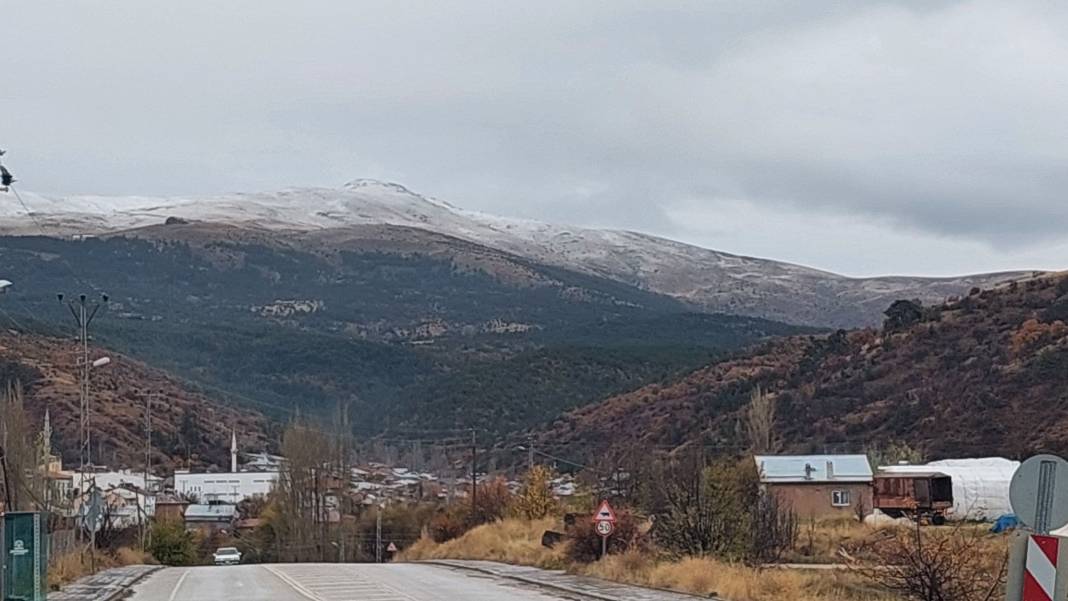 Mevsimin ilk karının düştüğü Konya’da yeni haftada hava nasıl olacak? 12