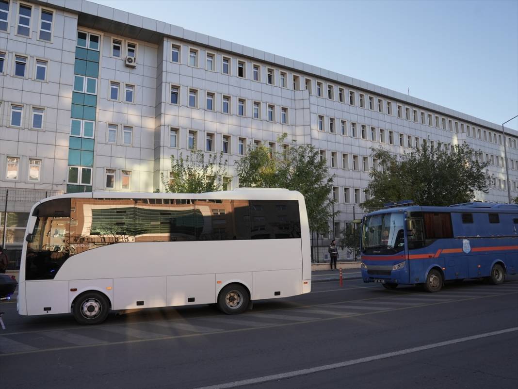 Narin cinayeti davasında 3. gün: En önemli delil mahkemeye sunuldu 2