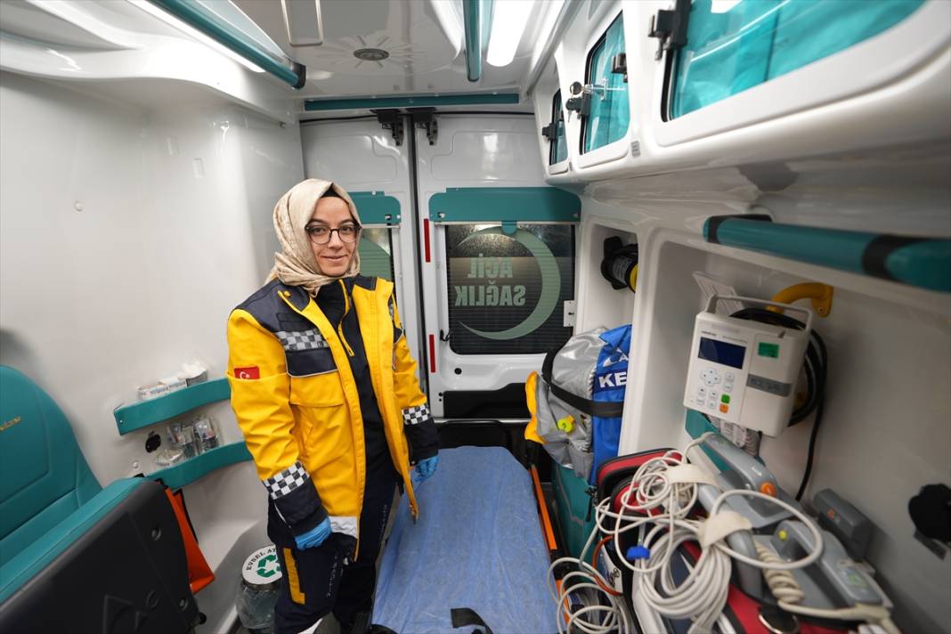 Konya’da yaralı çocuğa yaptığıyla gündem olan sağlıkçı konuştu 8