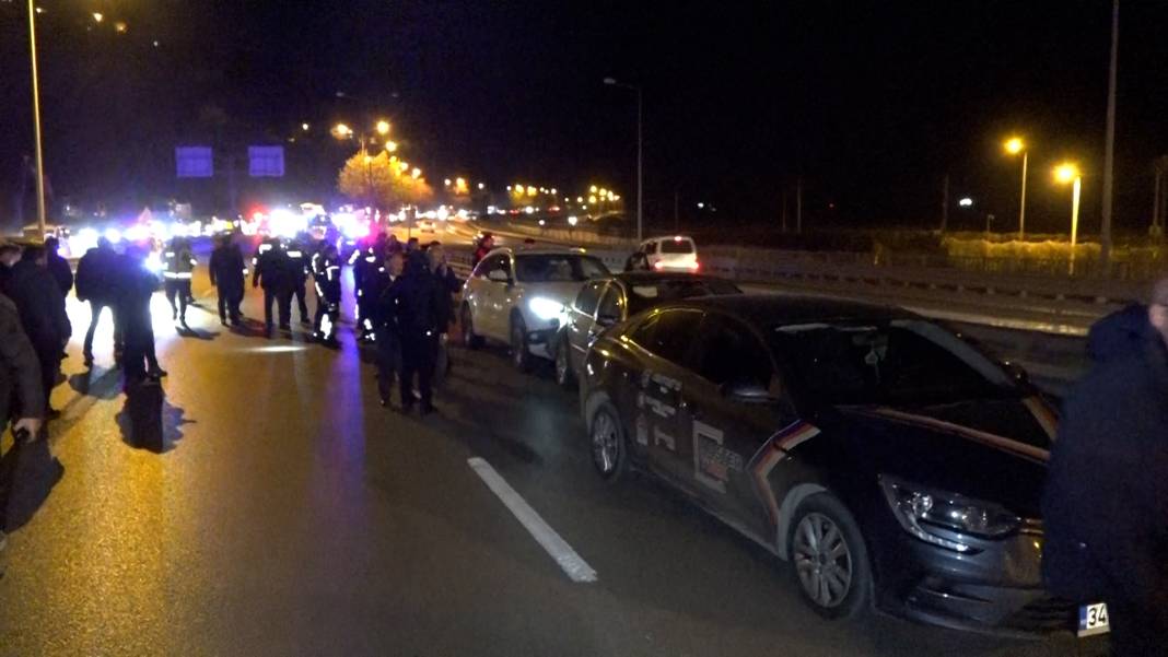 Kız arkadaşının annesini öldürdü, polisten kaçarken son kurşunu kendine sıktı 5