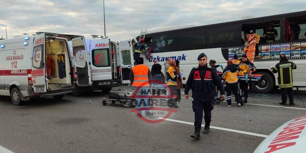 Konya’da yolcu otobüsü kazaya karıştı! Çok sayıda ölü ve yaralı var 18