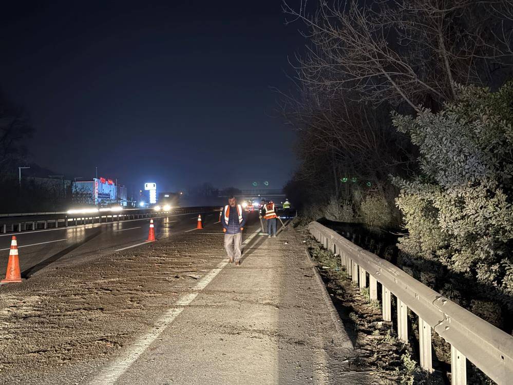 Otoyolda parçalanmış ceset bulundu 4