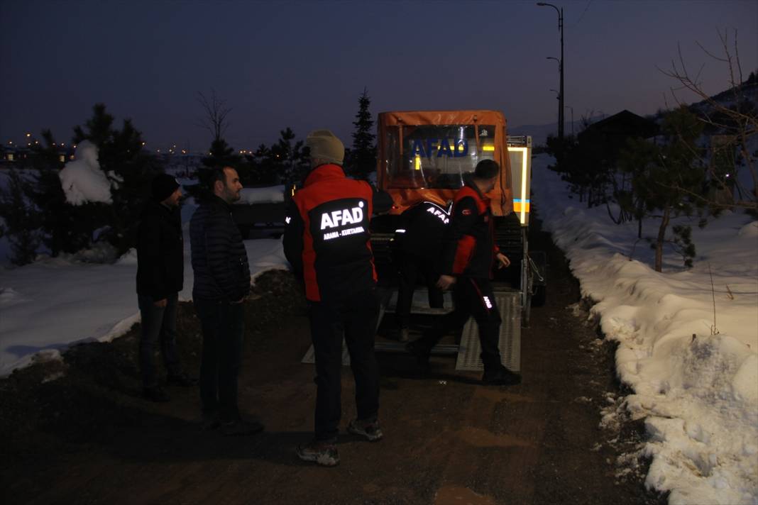 Ali Dağı'na çıkan 4 arkadaş mahsur kaldı 8
