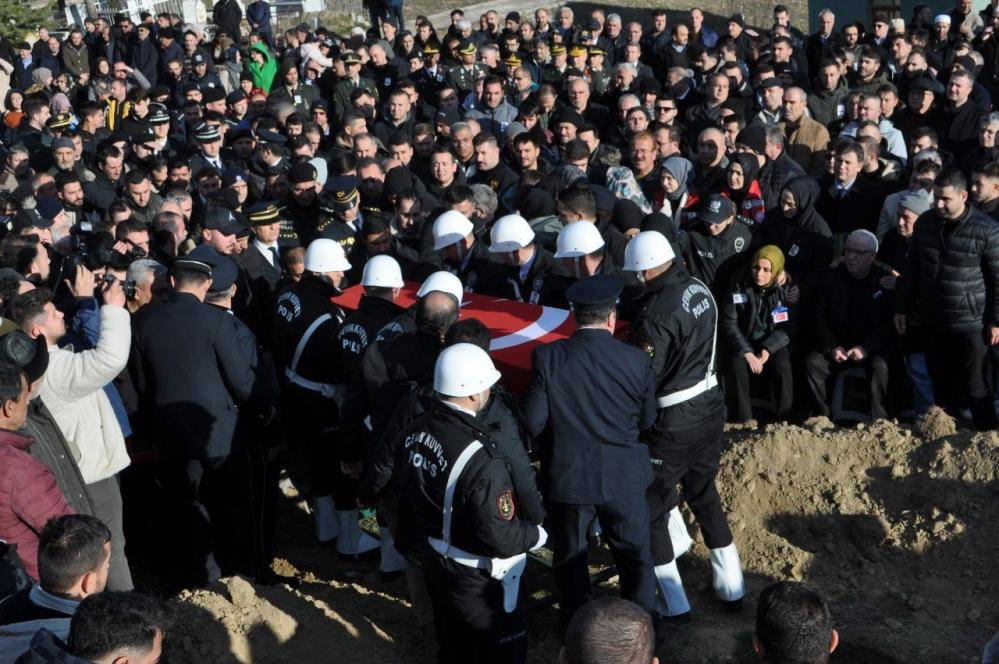 Konya’da şehit düşen Onur Şirin memleketinde toprağa verildi 20