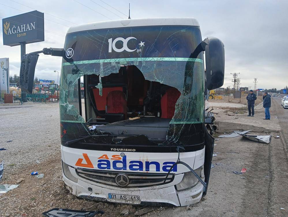 Konya yolundaki otobüs kazası kamerada 7
