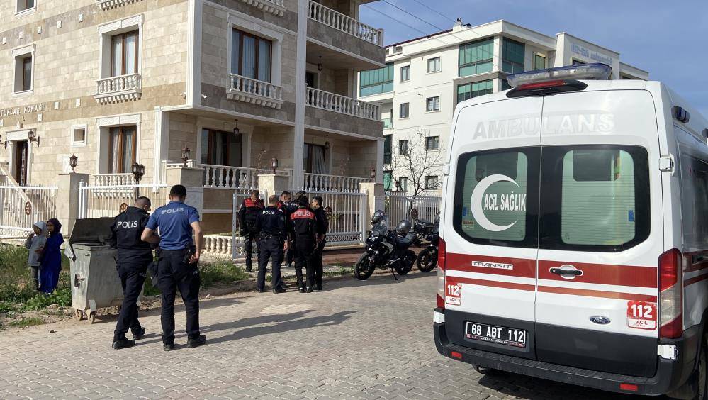 Emekli astsubay çocuğunu odaya kilitledi, karısını öldürüp canına kıydı 7