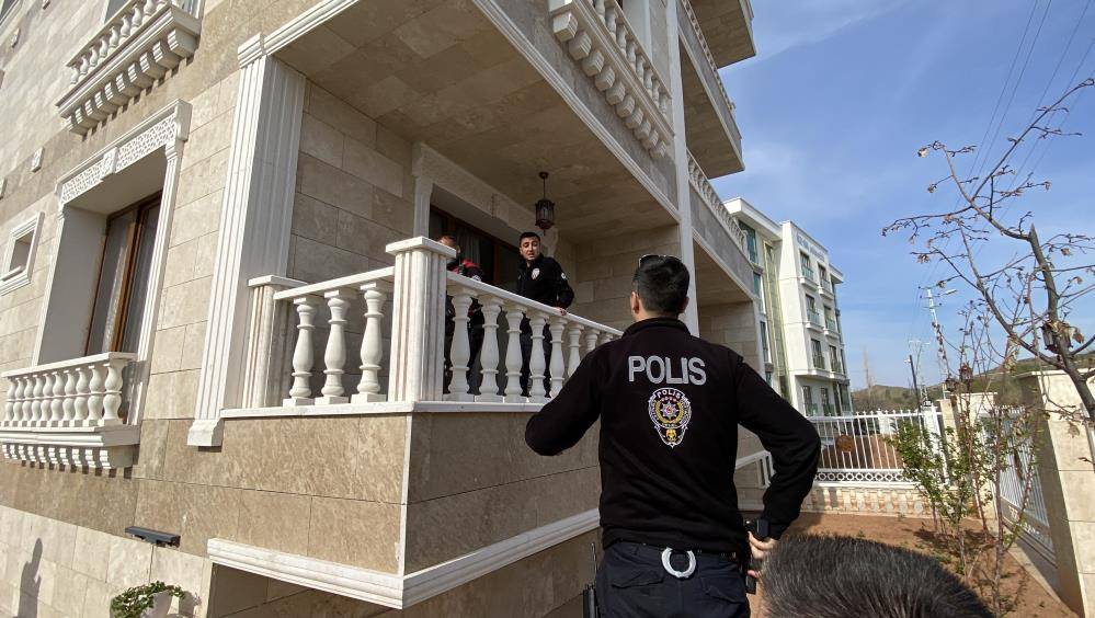 Emekli astsubay çocuğunu odaya kilitledi, karısını öldürüp canına kıydı 4