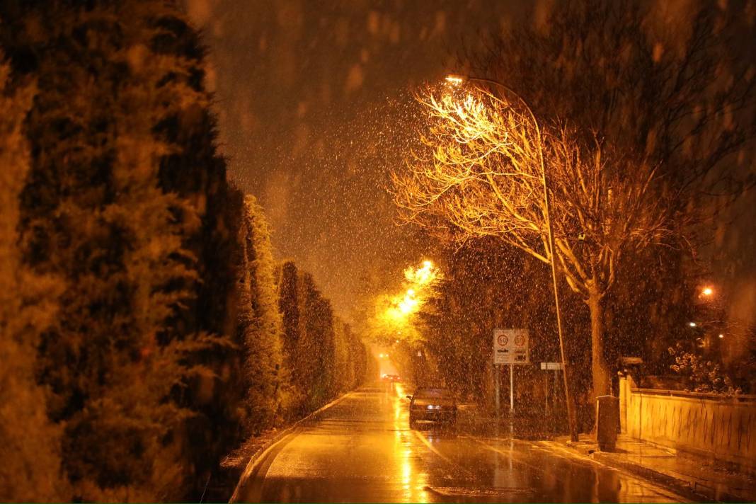 Konya özlediği kışı baharda yaşıyor 34