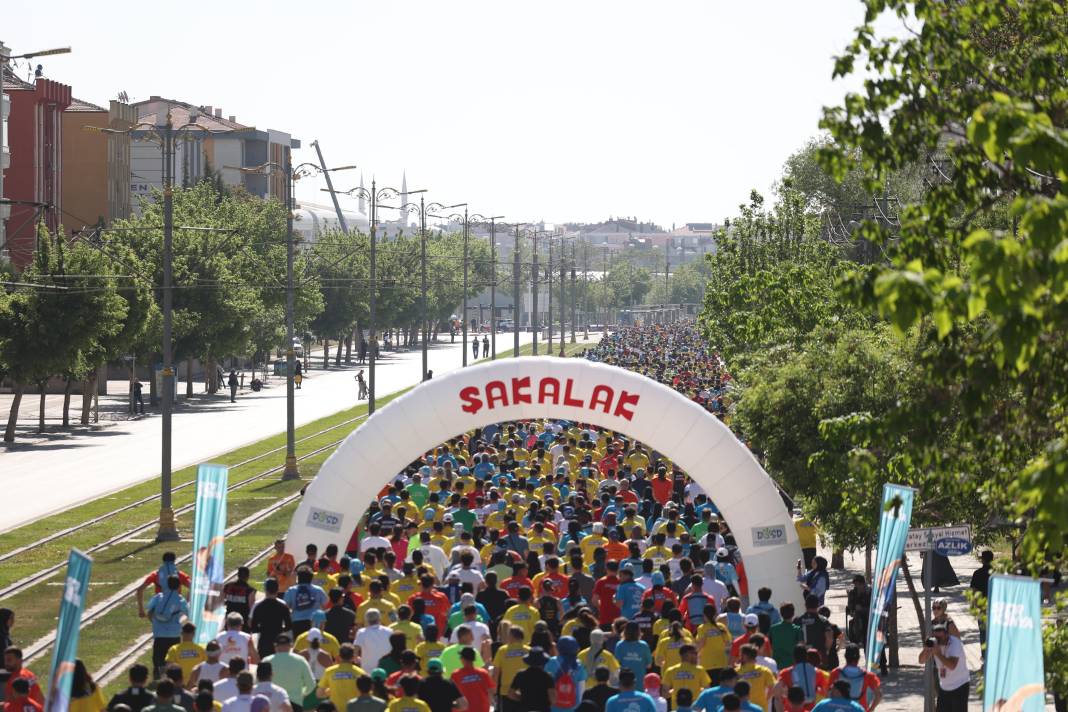 4'üncü Uluslararası Konya Yarı Maratonu nefes kesti 21