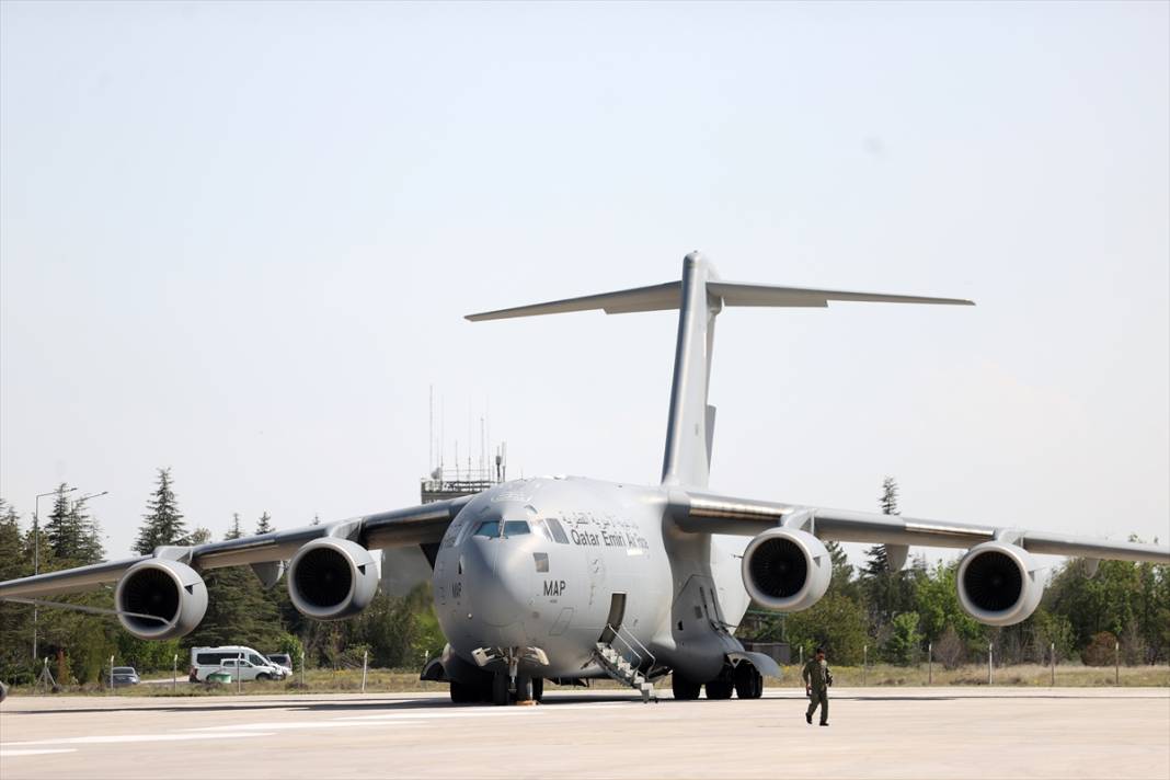 HÜRKUŞ Konya semalarında tarih yazdı 12