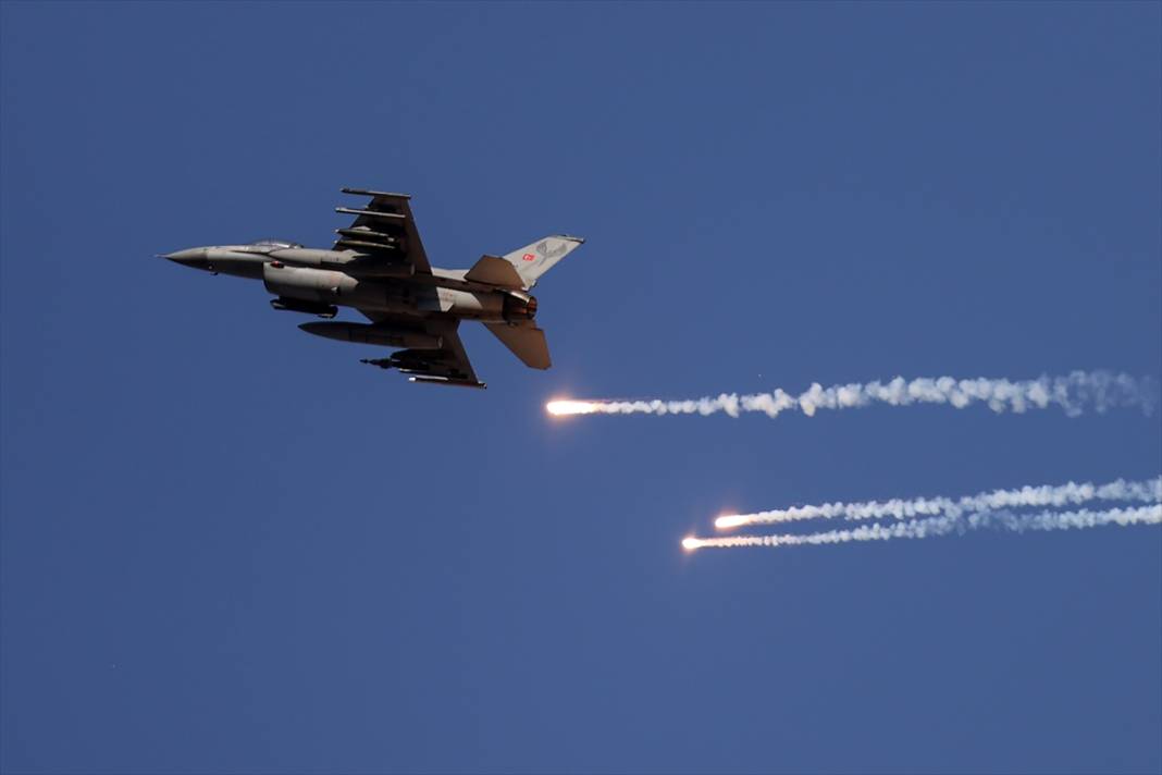 HÜRKUŞ Konya semalarında tarih yazdı 43