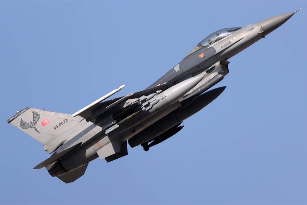 HÜRKUŞ Konya semalarında tarih yazdı 48