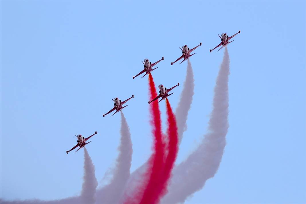HÜRKUŞ Konya semalarında tarih yazdı 27