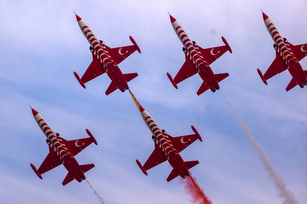 HÜRKUŞ Konya semalarında tarih yazdı 26