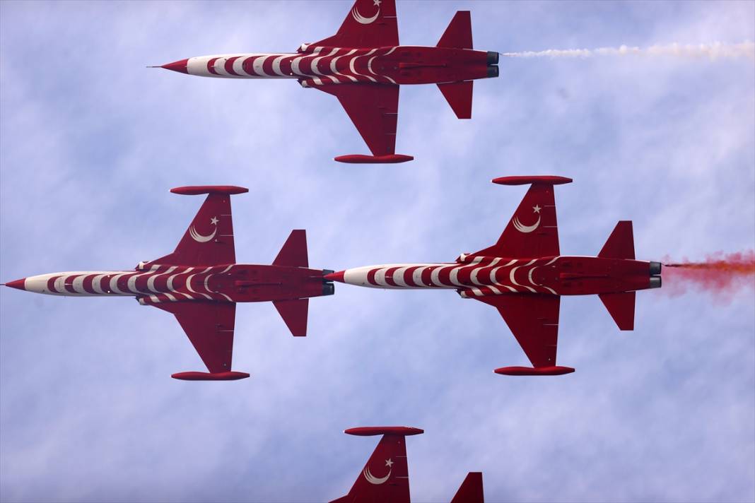 HÜRKUŞ Konya semalarında tarih yazdı 28