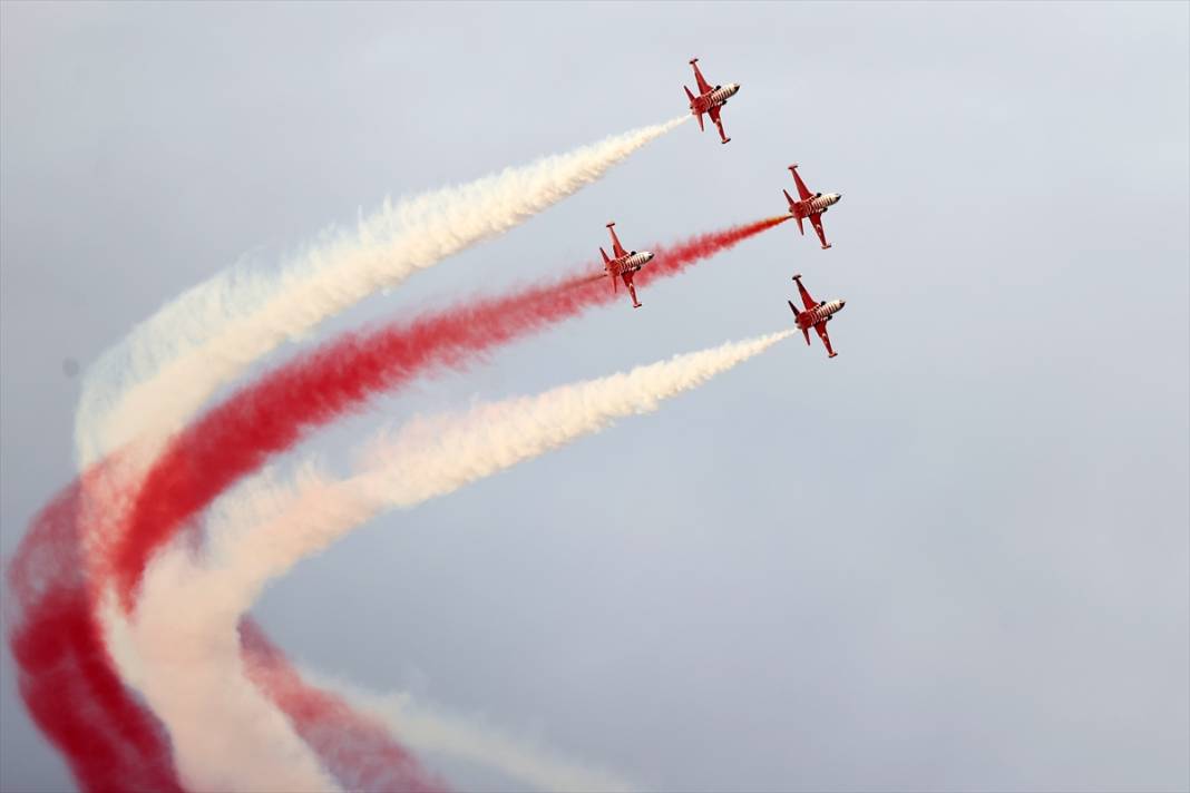 HÜRKUŞ Konya semalarında tarih yazdı 32