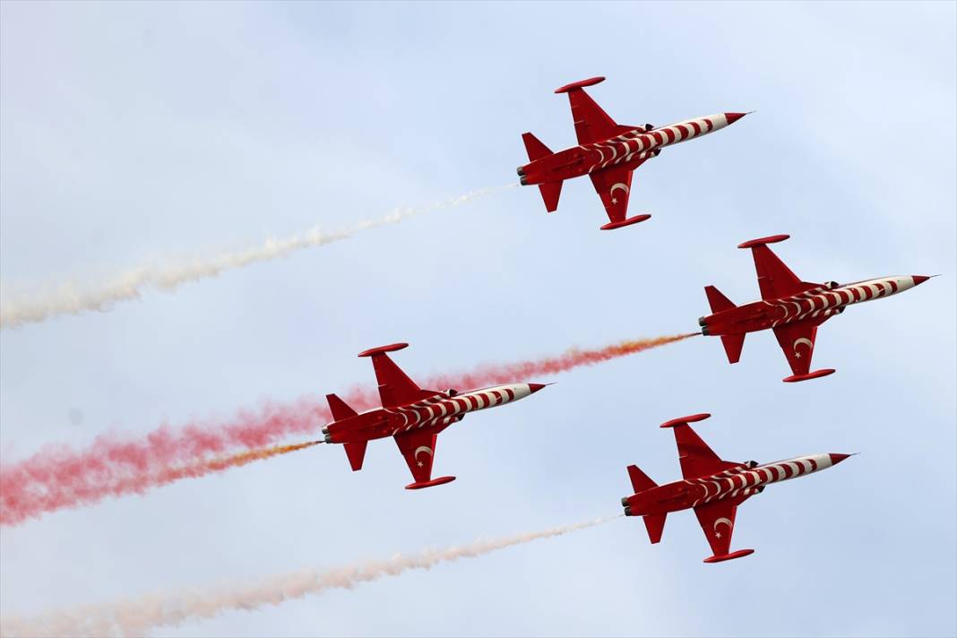 HÜRKUŞ Konya semalarında tarih yazdı 33