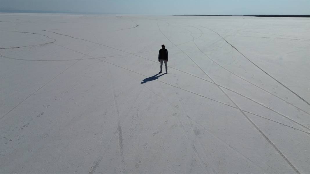 Tuz Gölü can çekişiyor! 130 bin futbol sahasından 13 bine düştü 25