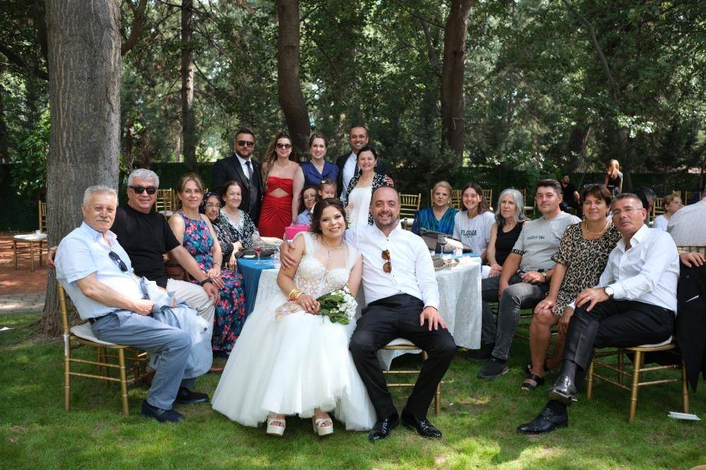 Ebe anne Nilüfer Doğumsel'in ilginç tesadüfü! 31 yıl önce eline doğmuş 2